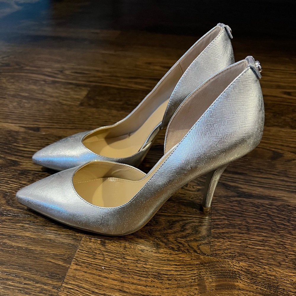 Michael Kors Nathalie Flex High Pump Size 6